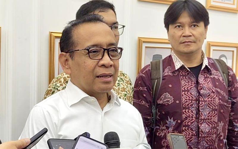 Wacana Sekolah Daring April 2026 Batal, Pemerintah Prioritaskan Tatap Muka